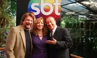 Raul Gil ao lado dos filhos Nanci Gil e Raul Gil Jr. (Foto: Reprodução)