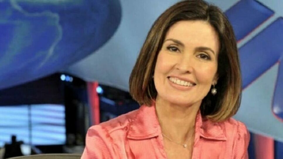 Fátima Bernardes no Jornal Nacional (Foto: Reprodução)