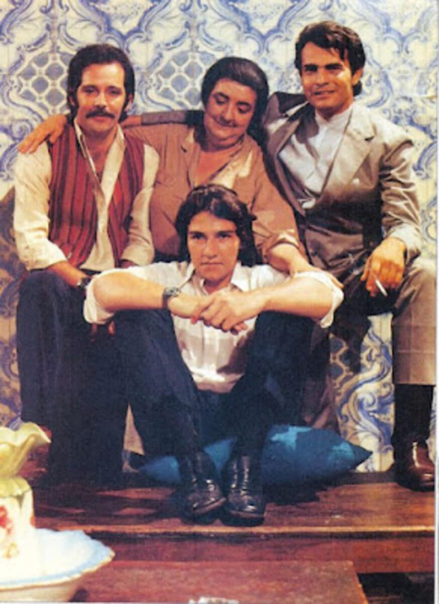 A novela "Irmãos Coragem" foi uma das novelas de maior sucesso da Rede Globo e contou com o diretor (Foto Reprodução/Globo)