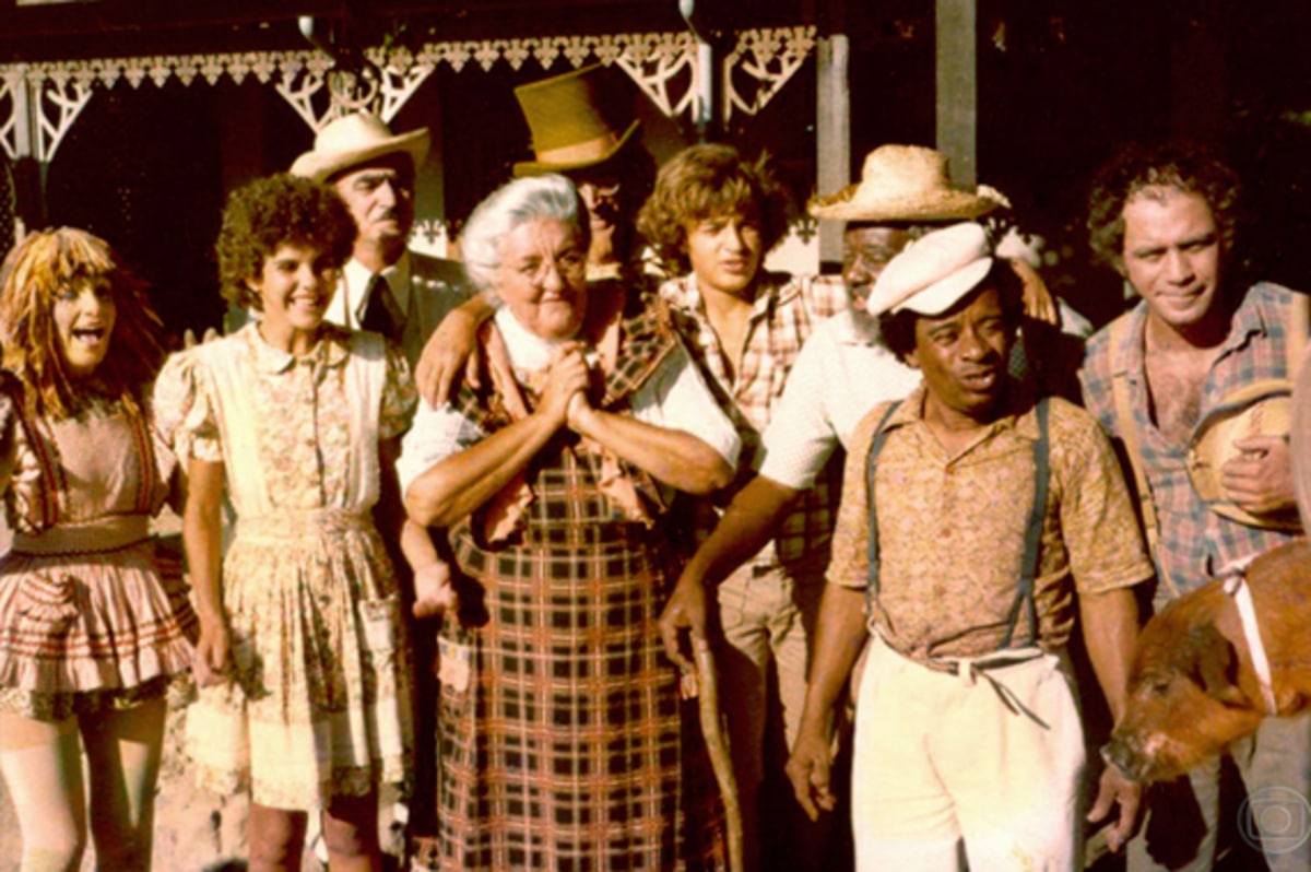 Elenco do Sitio do Pica Pau Amarelo em 1977 (Foto Reprodução/Globo)