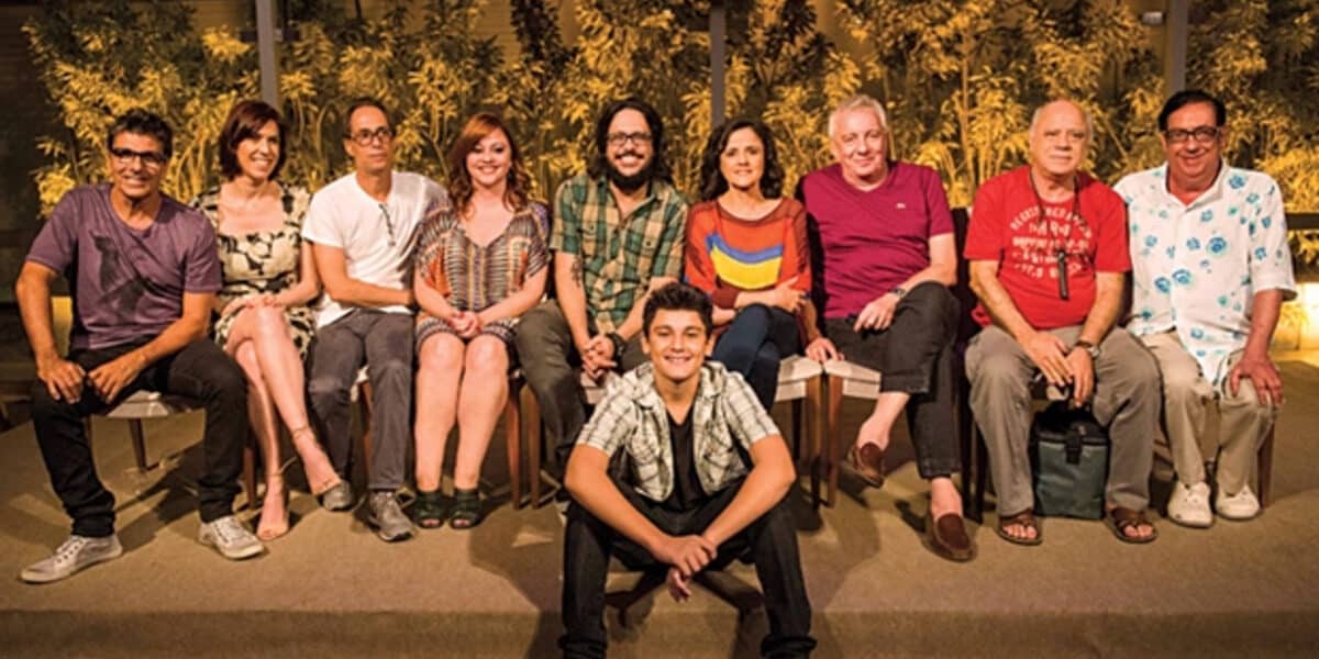 Elenco de "A Grande Família" reunidos após a última temporada do seriado (Foto Reprodução/Internet)