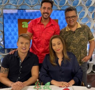 Aaron Tura voltou ao A Tarde é Sua de Sonia Abrão (Foto reprodução)
