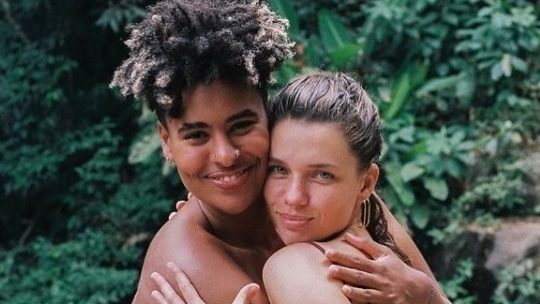 Bruna Linzmeyer e a namorada Marta Supernova (Foto Reprodução/Montagem/Internet)