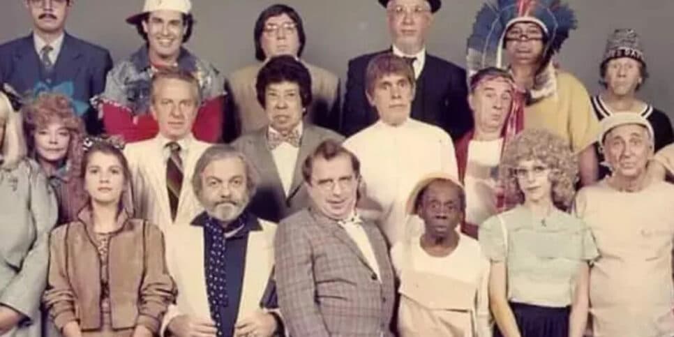 Elenco de "A Escolinha do Professor Raimundo" (Foto Reprodução/Internet)