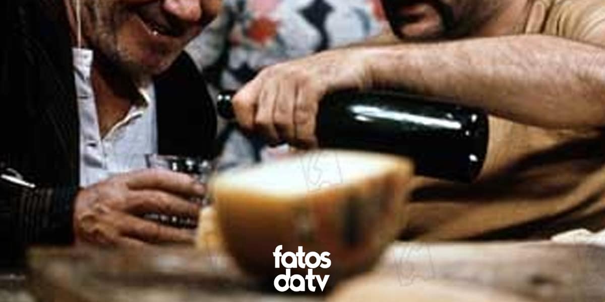 Ator viveu uma verdadeira tragédia ao beber 8 litros de cerveja e morrer (Foto: Reprodução, Globo)
