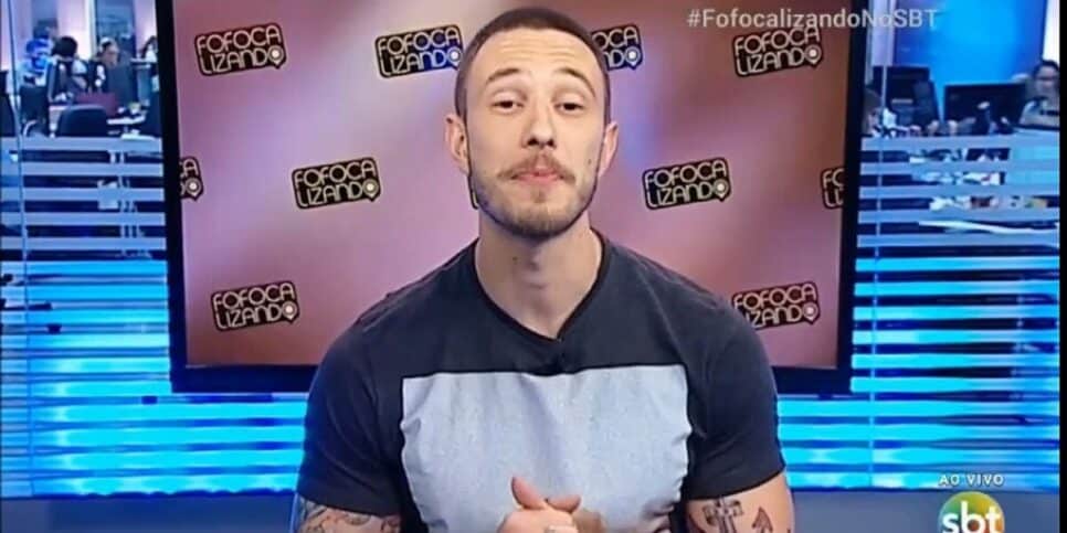 Tente não se impactar com o salário absurdo que o SBT paga para Gabriel Cartolano do "Fofocalizando"