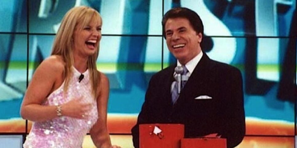Alessandra Iscatenna, participante da primeira Casa dos Artistas, junto com Silvio Santos (Foto: SBT)