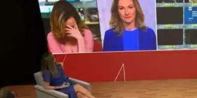Jornalista da GloboNews soltou palavrão ao vivo (Foto: Reprodução)