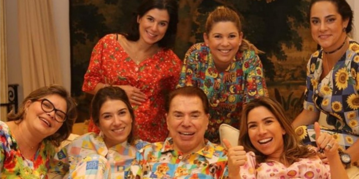 Silvio Santos ao lado das filhas (Foto: Reprodução)