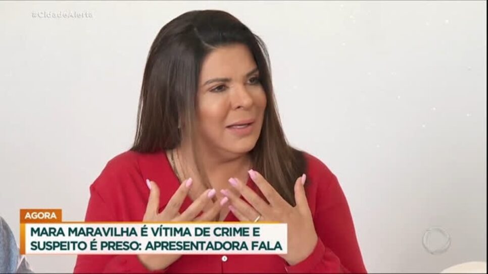 Mara Maravilha faz relato do golpe (Foto: Reprodução/Record)