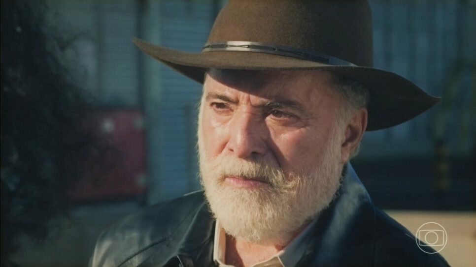 Antônio será pego de surpresa em Terra e Paixão (Foto: Reprodução/Globo)