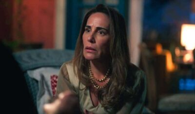 Personagem de Gloria Pires, Irene em cena da novela (Foto: Reprodução/Globo)