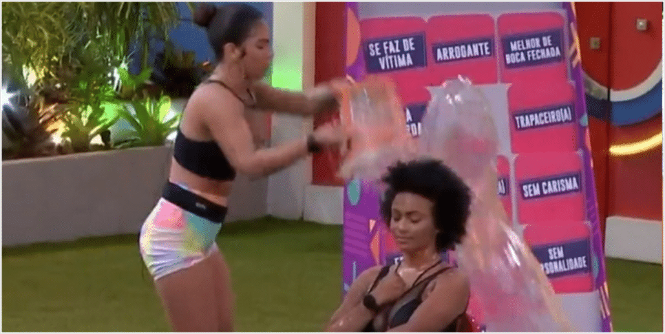 Ex-BBB acabou dando susto nos amigos com convite de aniversário (Foto: Reprodução, Globo)
