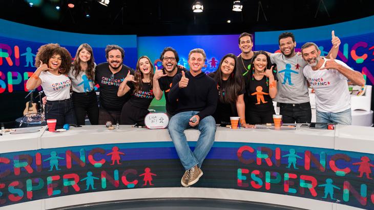 Luciano Huck faz doação surpreendente para o Criança Esperança (Foto: reprodução/ Globo)
