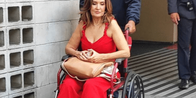Imagem do post Fátima Bernardes aparece de cadeira de rodas na Globo e preocupa fãs