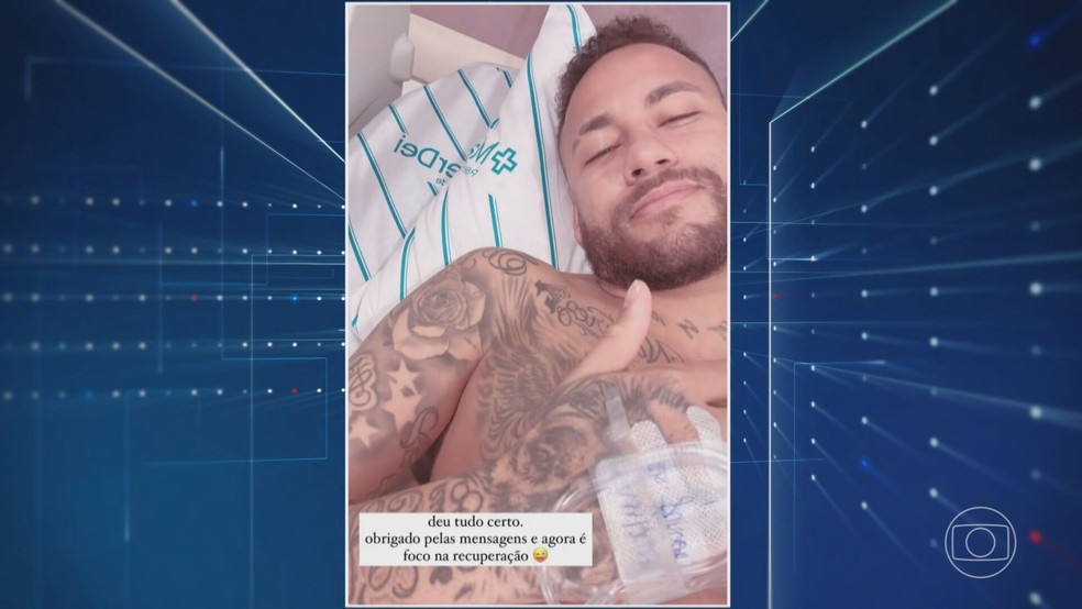 O jogador Neymar enfrentou cirurgia (Foto: Reprodução/Globo)