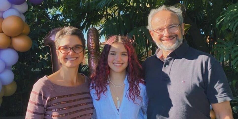 Sandra e Ernesto na comemoração de 18 anos de sua filha. Foto: (Reprodução/ Instagram)