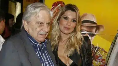 Hugo Carvana ao lado de Flávia Alessandra. (Foto: reprodução, AgNews, Veja)