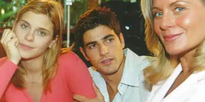 Carolina Dieckmann, Reynaldo Gianecchini e Vera Fischer em Laços de Família (Foto: Reprodução, Globo)