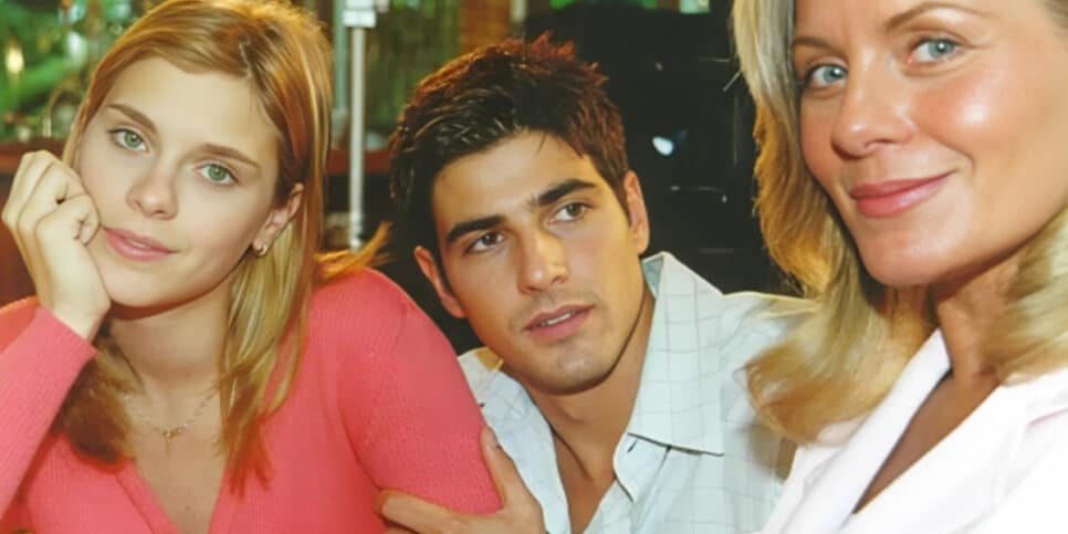 Carolina Dieckmann, Reynaldo Gianecchini e Vera Fischer em Laços de Família (Foto: Reprodução, Globo)
