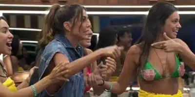 Deborah Secco entra no BBB24 (Foto: Reprodução/Globo)