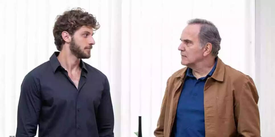 Chay Suede e Humberto Martins (Foto: Reprodução - Globo)