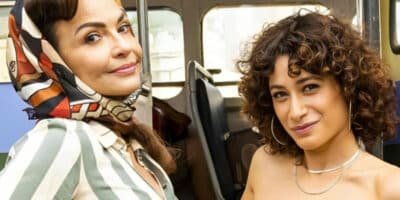 Atrize chorava no banheiro da novela (Foto: Reprodução - Globo)