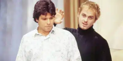 Mauricio Mattar e Guilherme Fontes como Téo e Alexandre na novela 'A Viagem' (1994) (Foto: Reprodução - Globo)