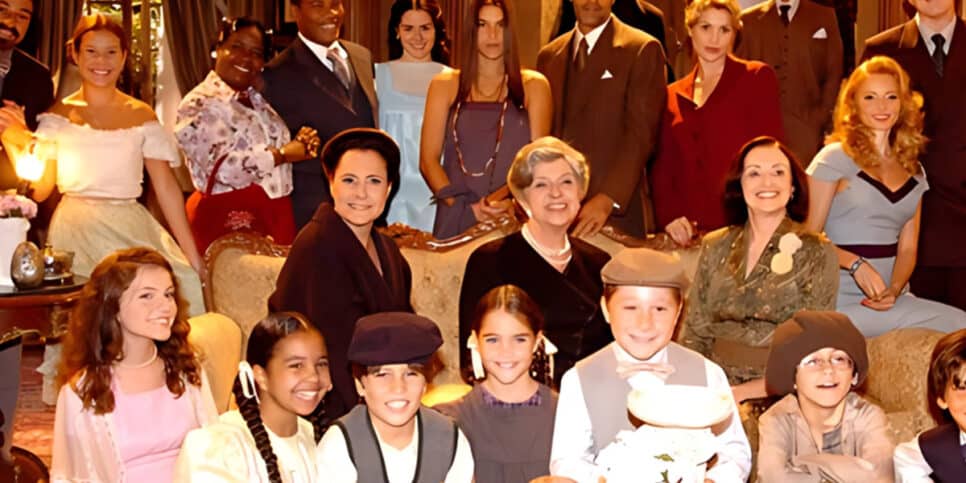 Elenco de Alma Gêmea (Foto: Reprodução - Globo)