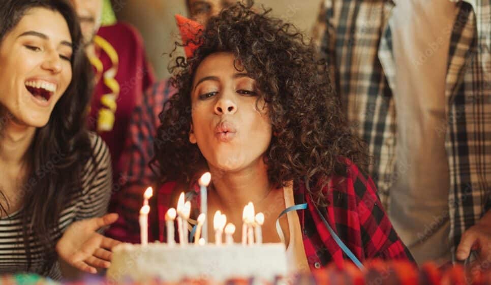 Aniversariantes de Julho e Agosto já podem fazer saque de dinheiro extra (Foto: Reprodução/ Internet)