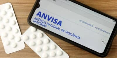 Imagem do post Anvisa anuncia proibição de venda de remédios populares às pressas nas farmácias após morte