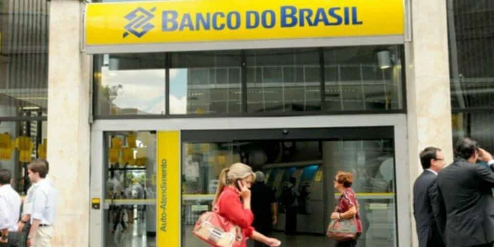 Celebração nacional: Idosos acima de 60 anos recebem convocação especial do Banco do Brasil