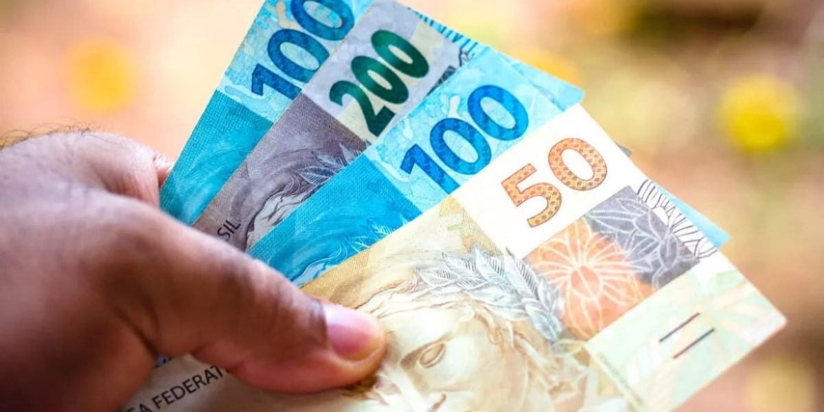 R$2.500 disponíveis para saque pelo governo