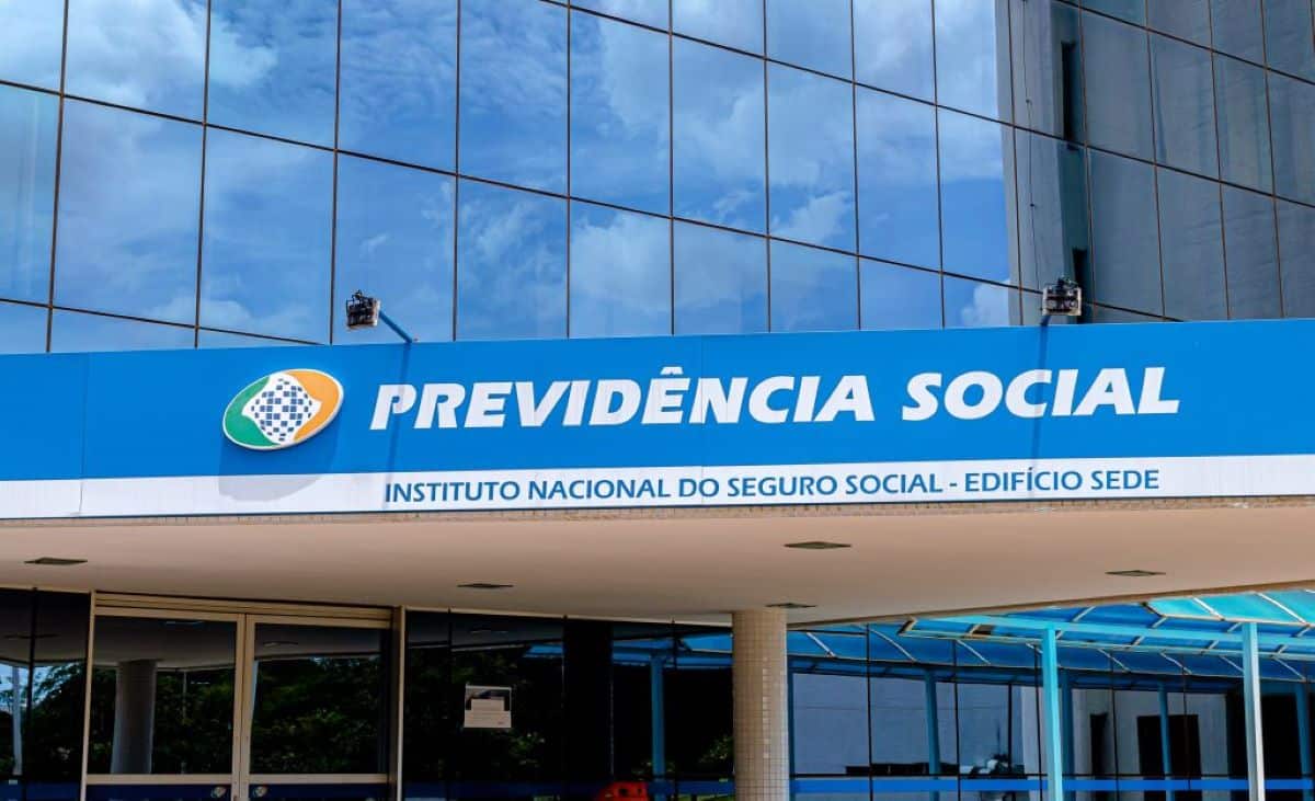 INSS lança comunicado que impacta aposentados beneficiados!